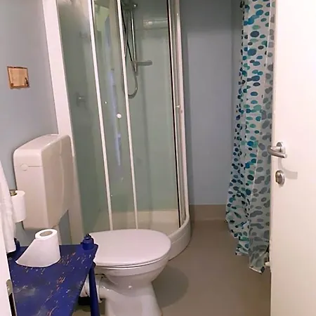 Attic Хостел