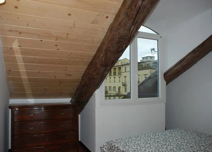 Attic Vandrerhjem Torino